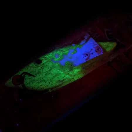 Strike King Diamond Shad UV Lipless, Chartreuse, 14g, Finition UV, #11551