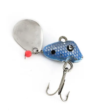 Chas M Six Tackle Little Suzy tail spinner