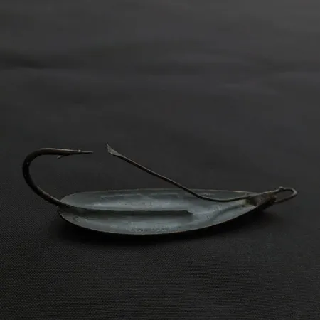 Johnson Silver Minnow, 12g, noir/cuivre/nickel, cuillère anti-herbe #21948