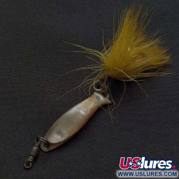 Minnow Red Abalone Pearl