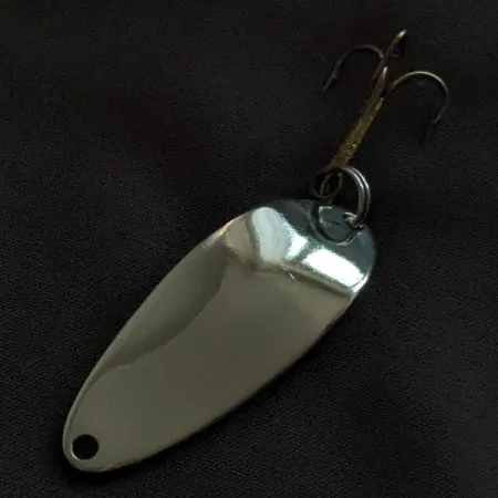 Seneca Little Cleo (Hula Girl), 10g, nickel, cuillère ondulante #22885