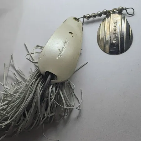 Strike King Timber Spin, Pearl 14g, Spinnerbait #22948