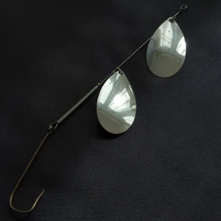 Cuiller tournante tandem Pflueger Indiana