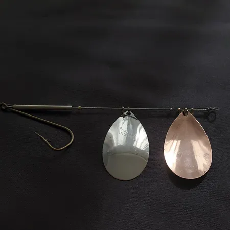 Pflueger Indiana, Tandem 14g Nickel/Cuivre, Cuiller tournante #23235