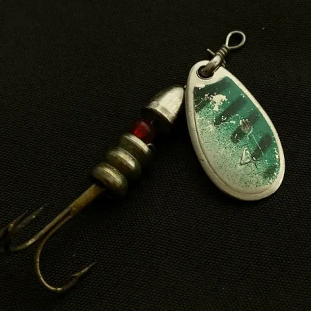 Shakespeare Jet, Argent et Vert, 4g, Cuillère tournante #23505