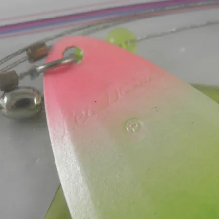 Luhr Jensen Les Davis Lake Troll Attracteur, Fluo Vert/Rose, 28g, #1711