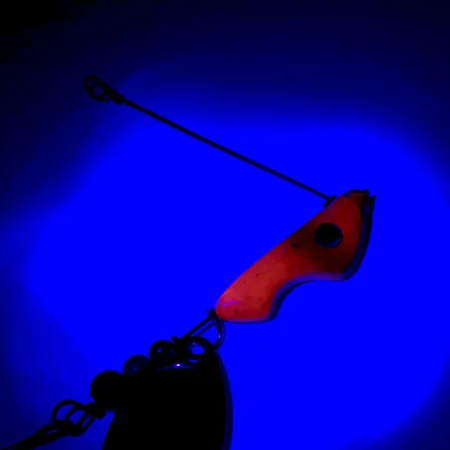 Erie Dearie Walleye Killer Cuiller, Nickel / Rouge, 14g, UV, #5932