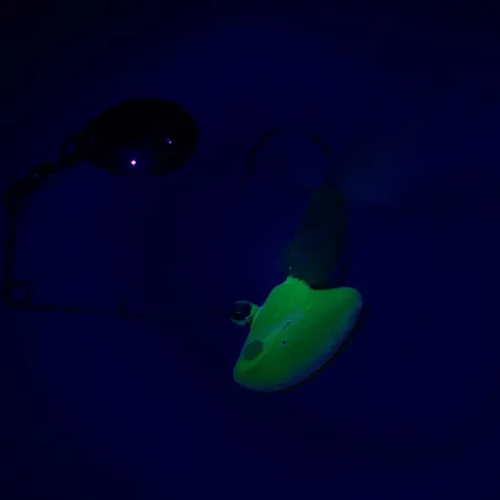 Johnson Beetle Spin Spinnerbait, Nickel/Jaune/Blanc, 11g, UV Glow, #6292