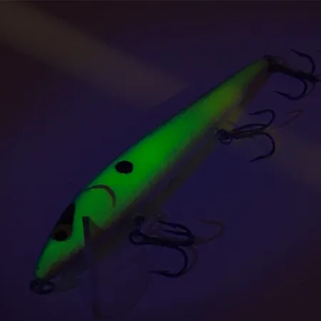 Smithwick Suspending Rattlin’ Rogue Jerkbait, Chartreuse/Violet, 12g, #8404